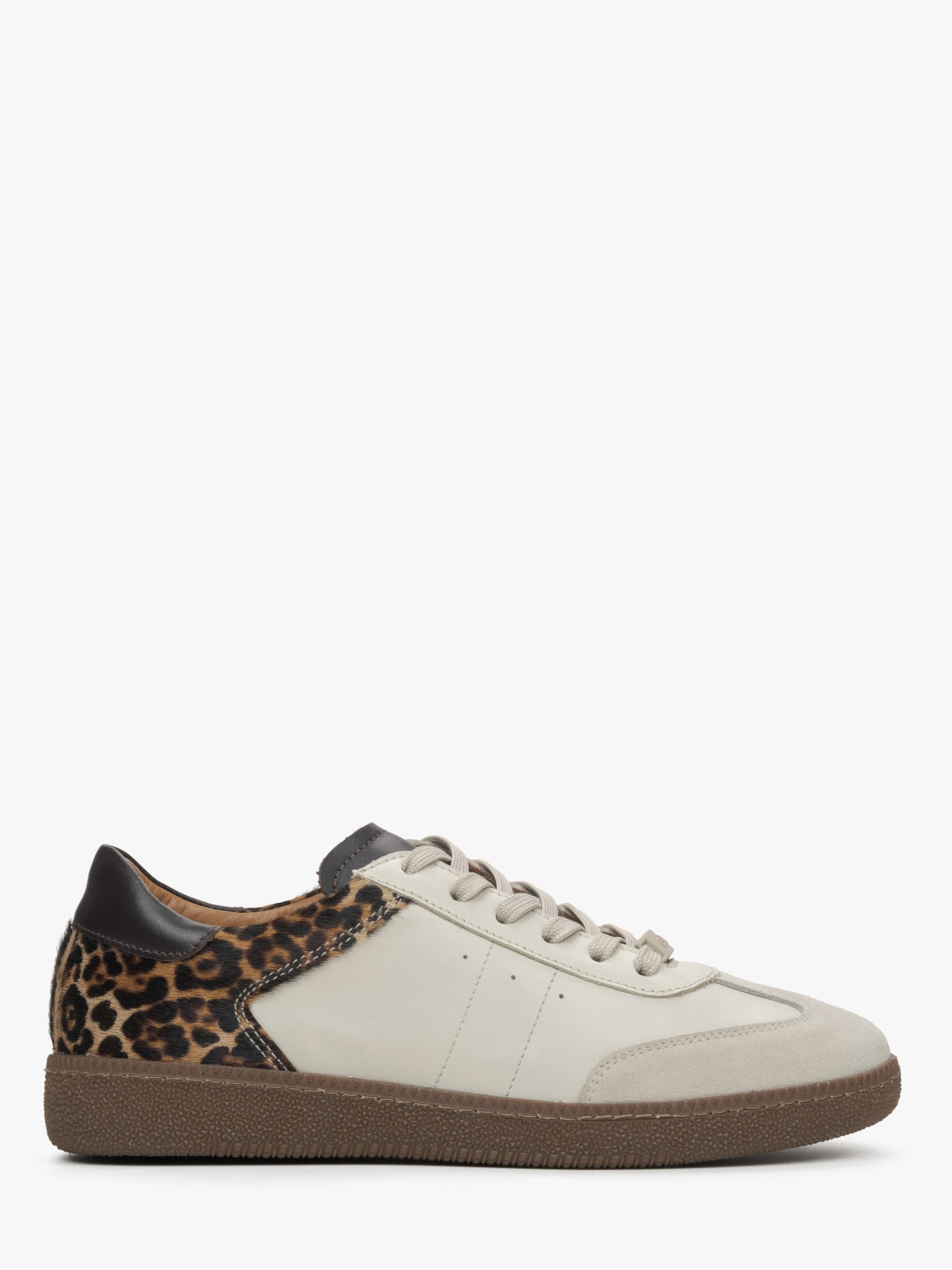 Estro Slip-on '09-3223' in Beige