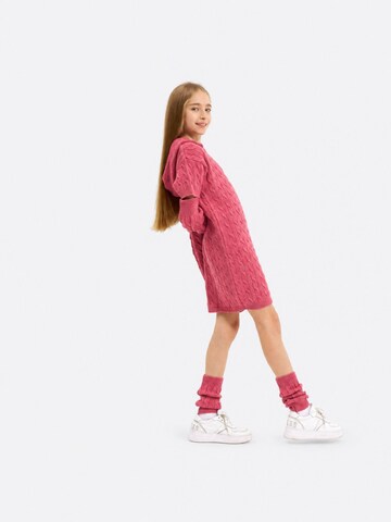 Robe Hilal Akinci Kids en rose