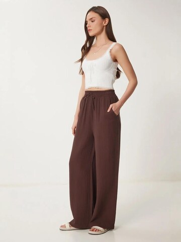 Wide Leg Pantalon 'Hose' Happiness İstanbul en marron