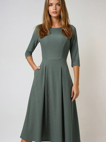 Trend Alaçatı Stili Φόρεμα σε πράσινο: μπροστά