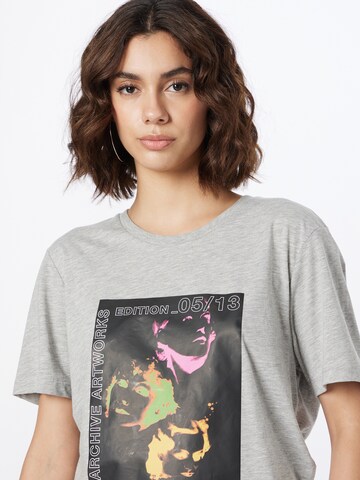 LOOKS by Wolfgang Joop T-Shirt in Grau