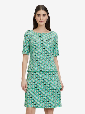 Robe de cocktail Betty Barclay en vert : devant