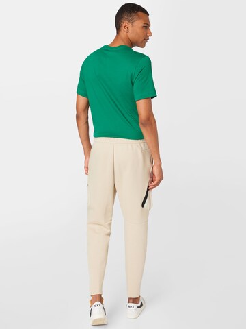 Nike Sportswear Slimfit Hose in Braun