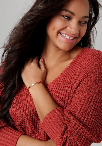 Aniston Sweater in Red