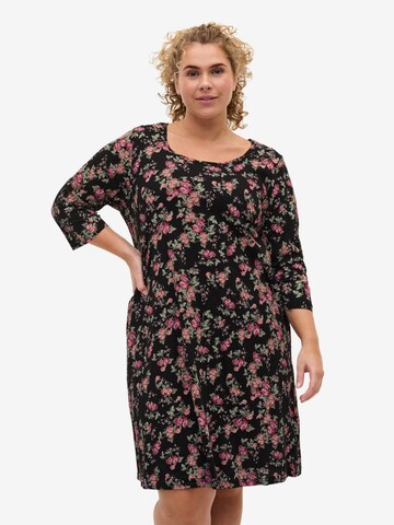 Zizzi - Camisola de pijama 'Alma' em preto: frente