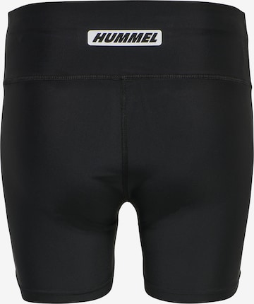 Hummel Slimfit Sportshorts 'Tola' in Schwarz