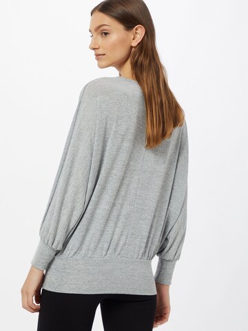 NEW LOOK - Camisa 'DEEP HEM BATWING' em cinzento