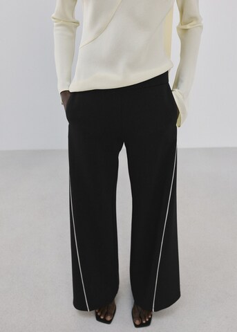 MANGO Wide Leg Hose in Schwarz: Vorderseite