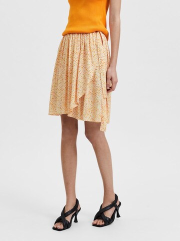 SELECTED FEMME Skirt in Orange