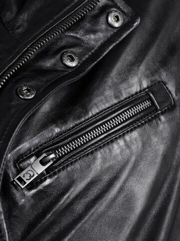 JCC Tussenjas in Zwart