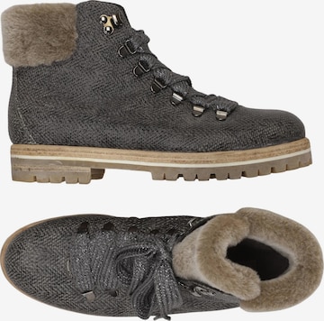 AGL Attilio Giusti Leombruni Dress Boots in 37 in Grey: front