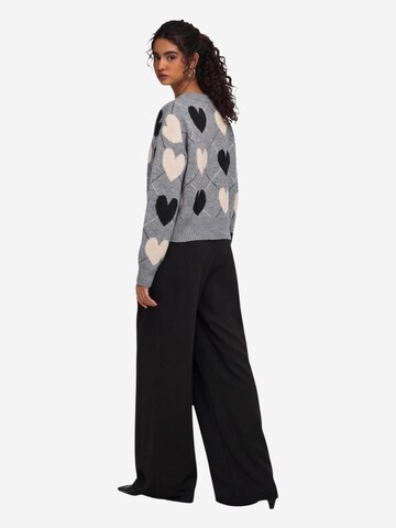 ONLY Gebreid vest 'Onlritu Ls O-Neck Jaq Cardigan Knt 15384843' in Grijs