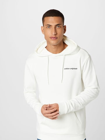 ADIDAS ORIGINALS Sweatshirt 'Graphics Y2K' in Wit: voorkant