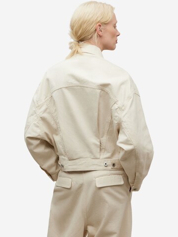 Adolfo Dominguez Between-season jacket in Beige