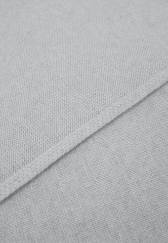 Frieda & Freddies NY Scarf in Grey