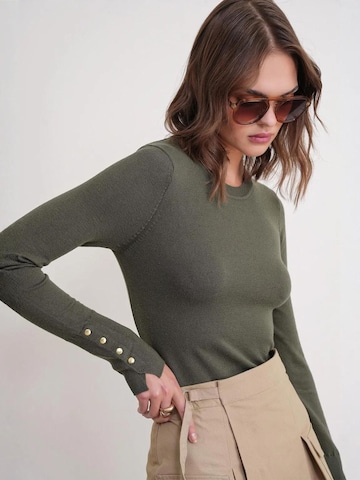 Pullover di MixRay in verde