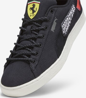 Baskets basses PUMA en noir