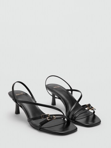 Sandales à lanières 'SAMBA' MANGO en noir