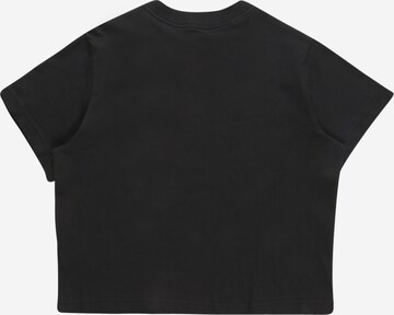 Nike Sportswear Shirt in Schwarz