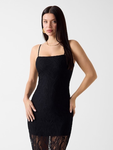 GUESS Kleid in Schwarz