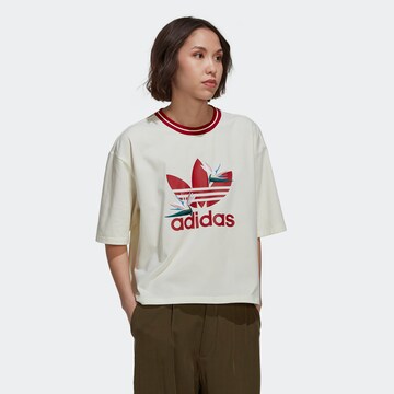 ADIDAS ORIGINALS Тениска 'Thebe Magugu Loose' в бяло: отпред