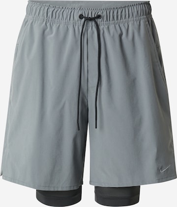 Pantalon de sport 'UNLIMITED' NIKE en gris : devant
