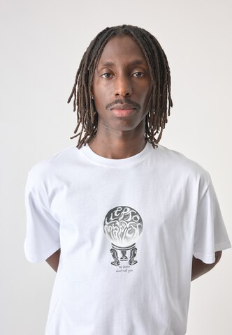 Cleptomanicx Shirt 'Fortune Telling' in White
