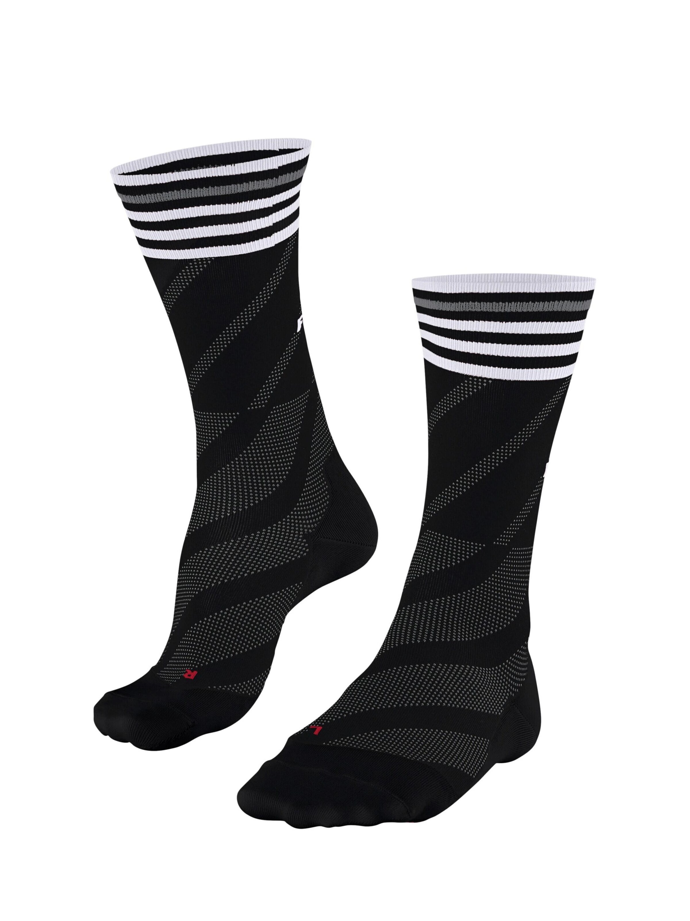 FALKE Athletic Socks 'RU Ultralight' in Black: front