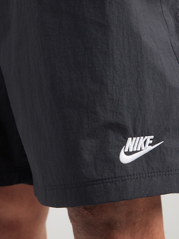 Nike Sportswear Loosefit Byxa 'CLUB' i svart