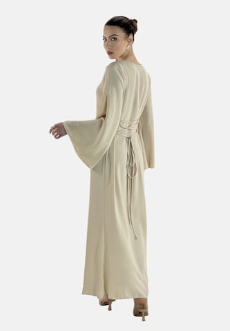 Elara Kleid in Beige