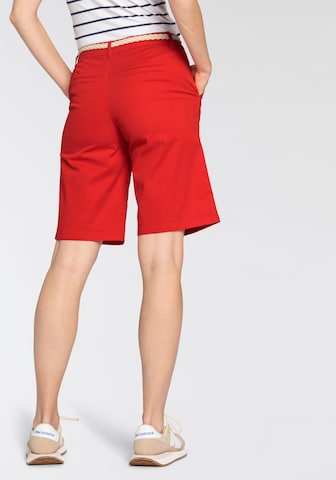 DELMAO Regular Chino Pants in Red