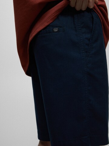 Loosefit Pantalon chino Pull&Bear en bleu