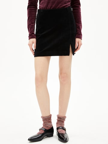 ARMEDANGELS Rok 'VANJARAA' in Zwart: voorkant