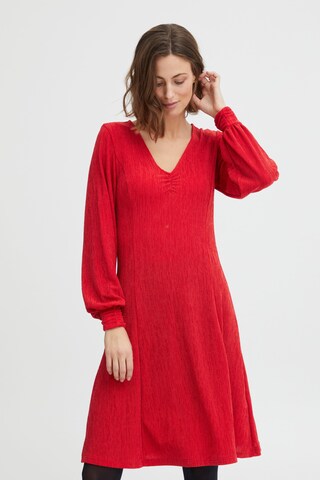 Robe Fransa en rouge : devant