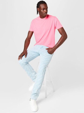 SikSilk T-Shirt in Pink