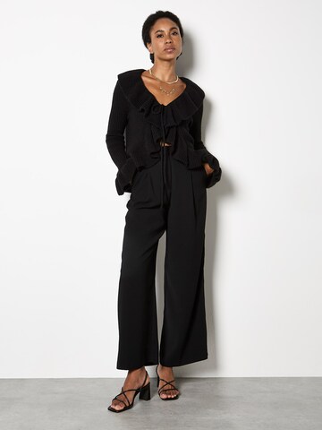 Apricot Strickjacke in Schwarz