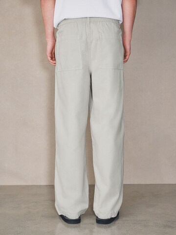 Next Loose fit Pleat-front trousers in Beige