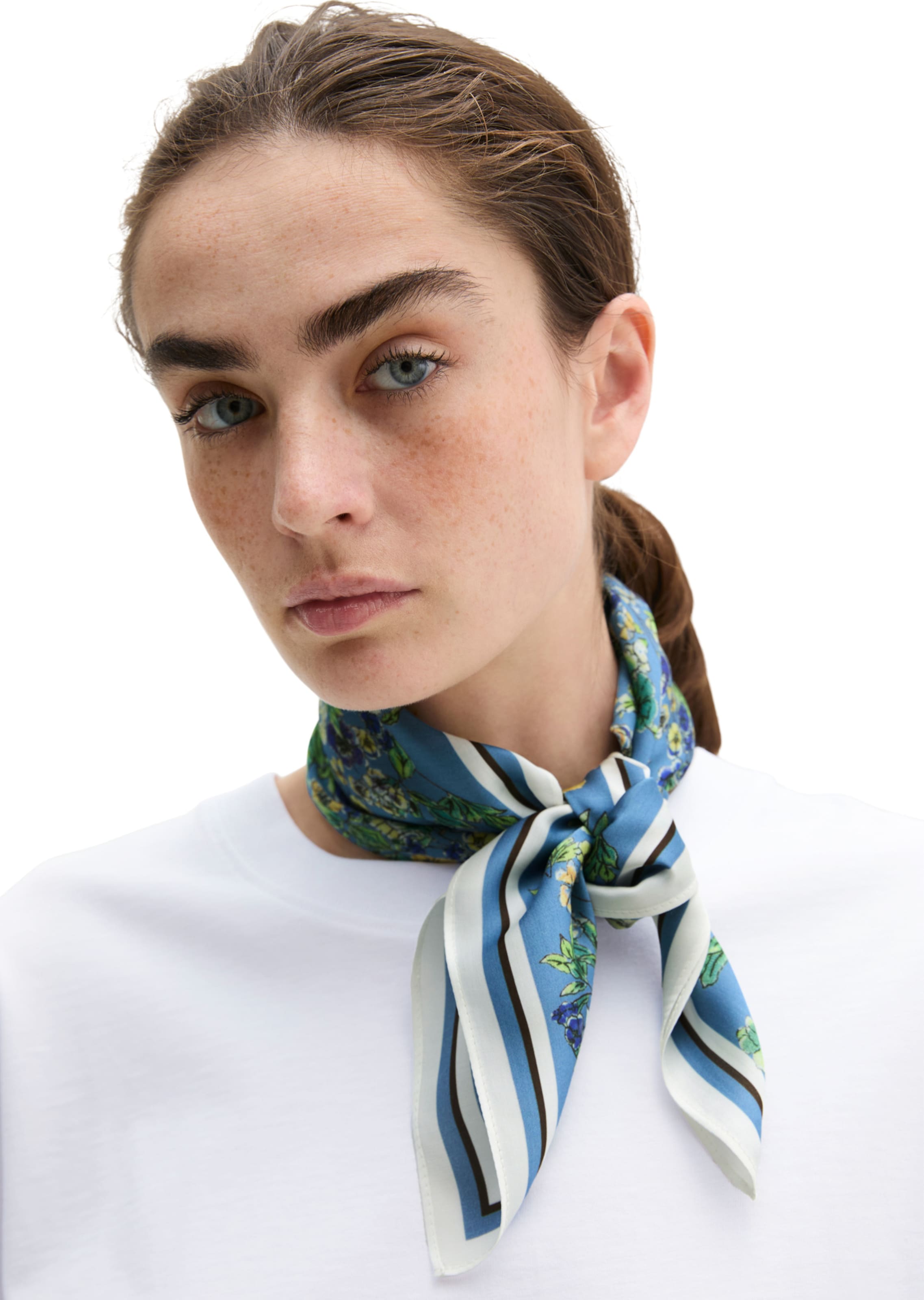 Marc O'Polo Scarf in Blue: front