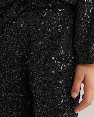 WE Fashion Regular Hose in Schwarz