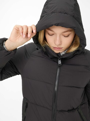 Fuchs Schmitt Winter Jacket 'Daunenjacke Lancaster' in Black