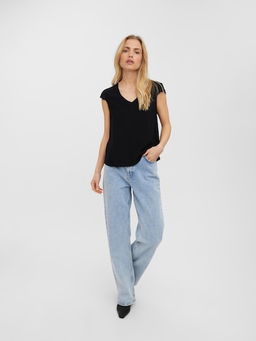 VERO MODA Blouse 'Vica' in Black