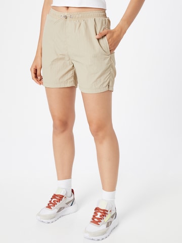 Urban Classics Regular Shorts in Beige: predná strana