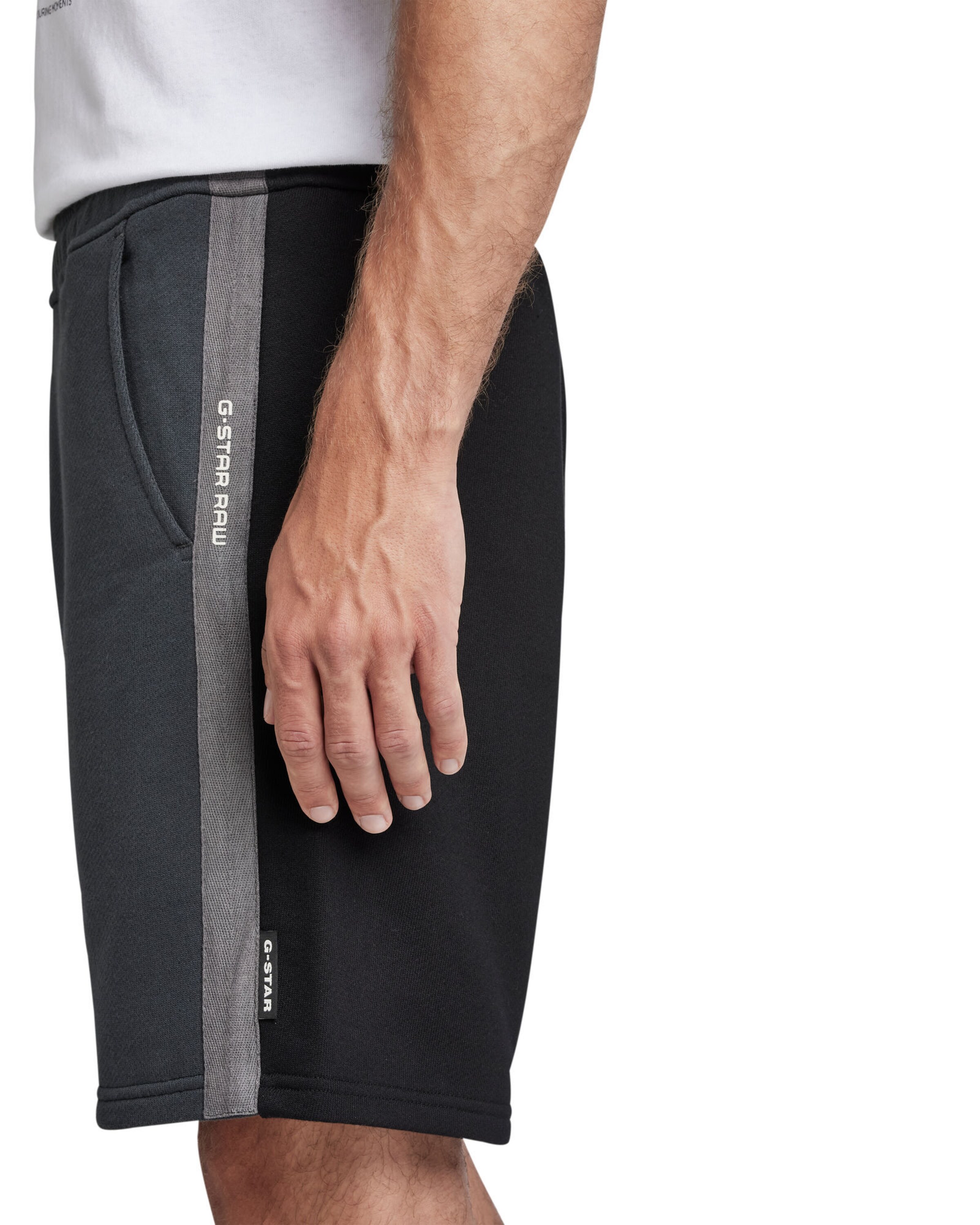 G-STAR Regular Pants in Black