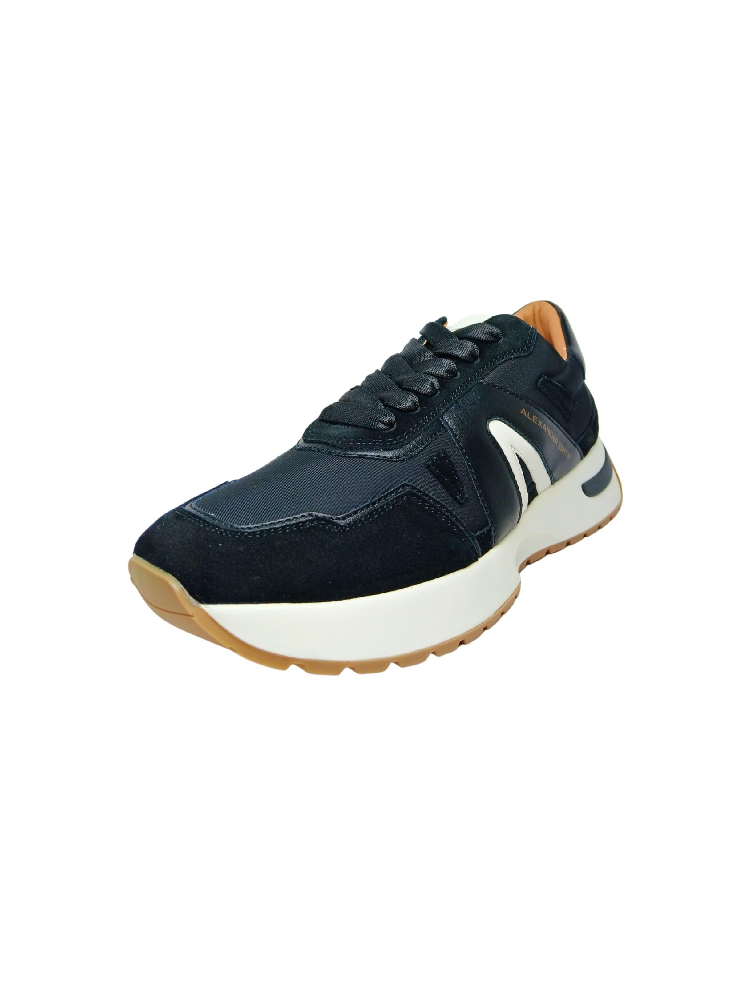 Alexander Smith Sneakers laag in Zwart: voorkant