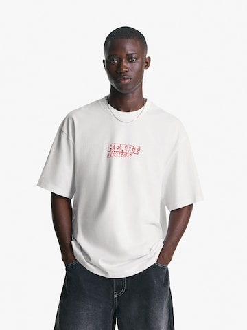 Bershka Koszulka w kolorze biały