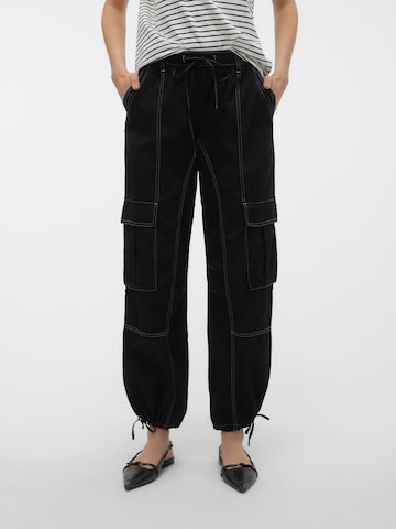 Regular Pantalon cargo '10309430' VERO MODA en noir