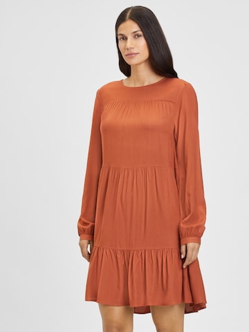 LASCANA Dress in Brown: front
