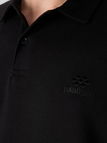 Tommy Life Shirt in Black