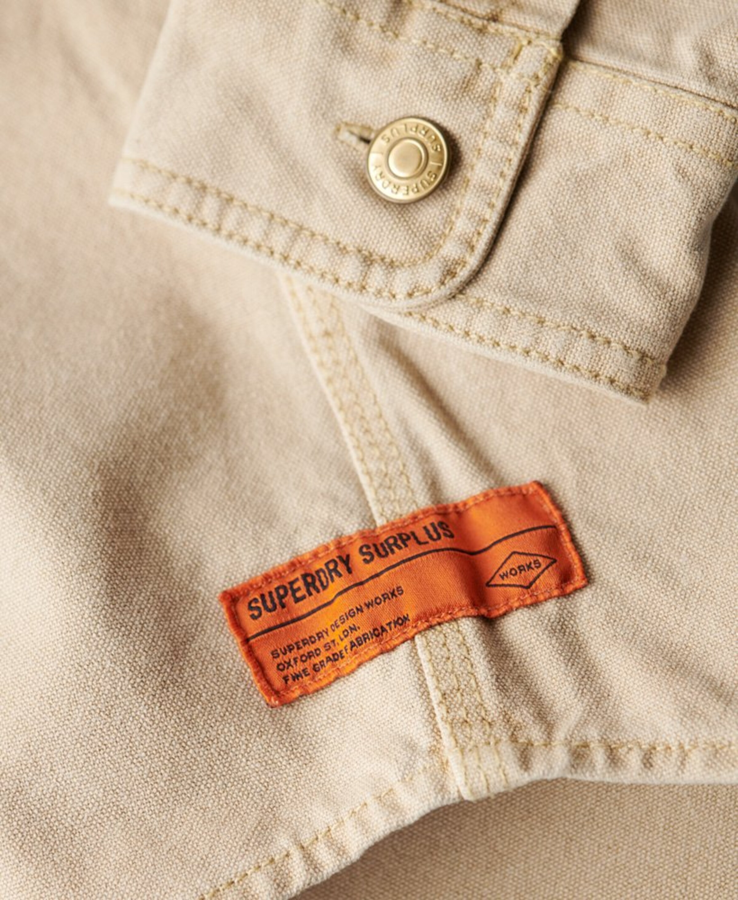 Superdry Jacke in Beige