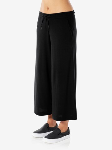 Wide leg Pantaloni sport 'Yanni' de la ICEBREAKER pe negru